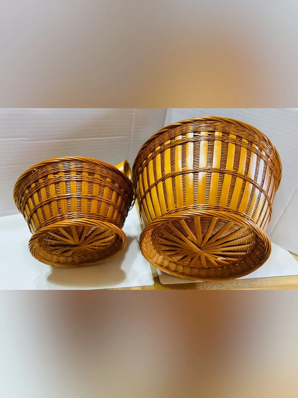 Vintage nesting hens, bamboo.